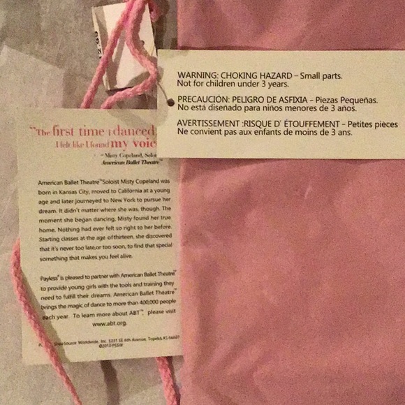 🌸[2/$30.00]🌸 Ballet Bag - Picture 6 of 8